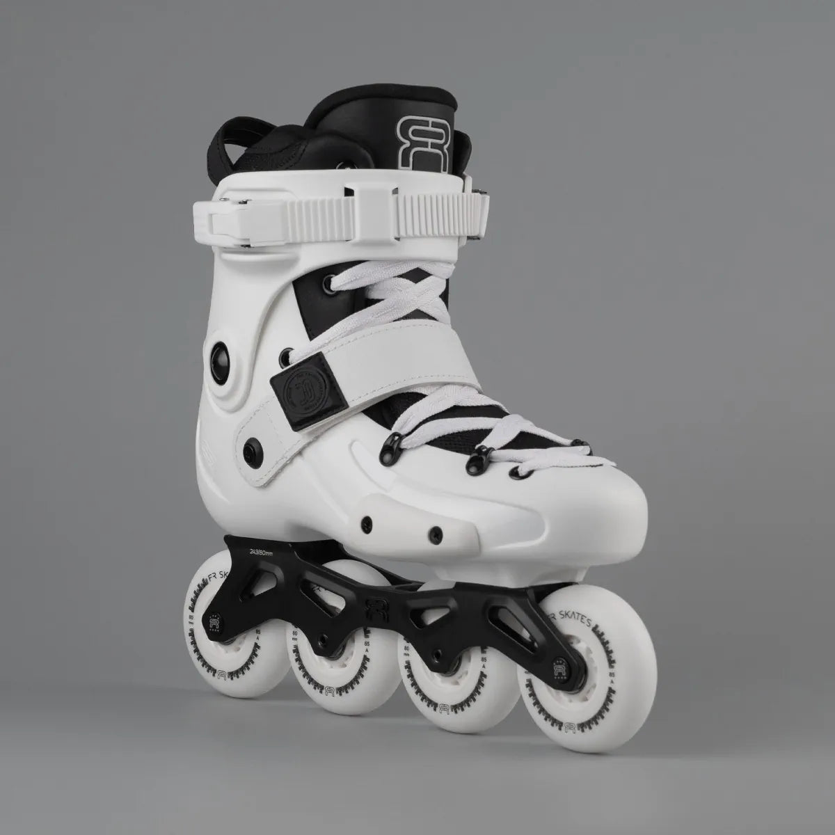 SKA25FRSK-FRX80-WH FR Skates FRX 80 – White 2025 Edition | 165mm Dual Point Mounting | Slalom Skates | Urban & Freestyle Inlineskates Freestyle Slalom Skates Freestyle & Urban Inlineskates Fitness Inlineskates Inlineskates Sport Inline Skates Rollerblades Urban Inline Skating Urban Inline Skating Freeskates Trainng Skates Strecken Skates Trinity Skates Einsteiger Beginner Inlineskates Inliner Fitness Inliner City Skates Fitness Inliner Sport Skates Sport Inliner Rollerblades Rollerblading Lörrach Freiburg B
