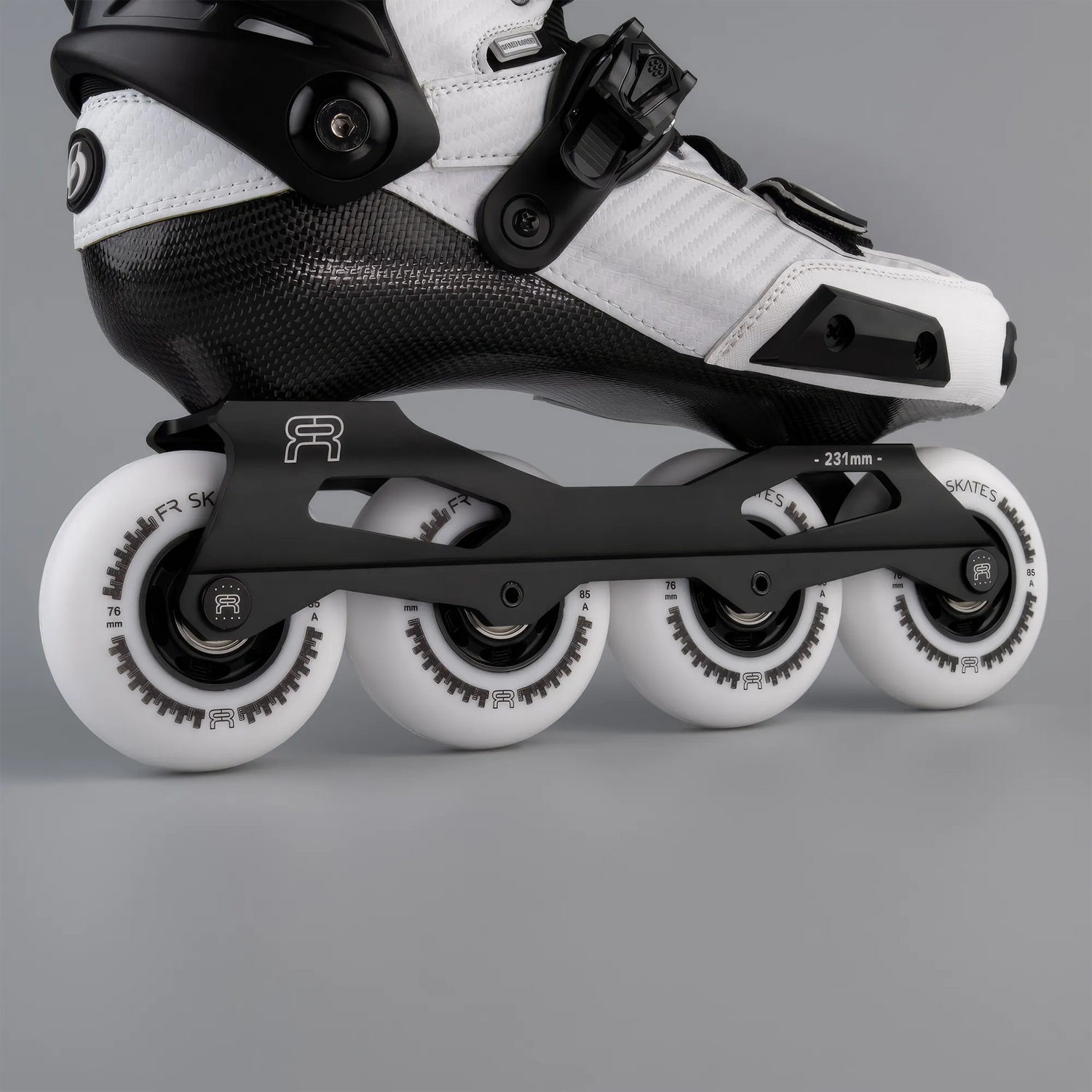 SKA25FRSK-SPIN-WH FR Skates FR Spin – White 2025 Edition | 165mm Dual Point Mounting | Slalom Skates | Urban & Freestyle Inlineskates Freeskates inline trick skaten Urban Inlineskates Freestyle Inlineskates Free Skates Slalom Skates Freestyle Inlineskates Freestyle Rollerblades Slalom Blades Urban Inlineskates Freeskates Fitness Inlineskates Inlineskates Sport Inline Skates Rollerblades Urban Inline Skating Urban Inline Skating Freeskates Trainng Skates Strecken Skates Trinity Skates Einsteiger Beginner Inl