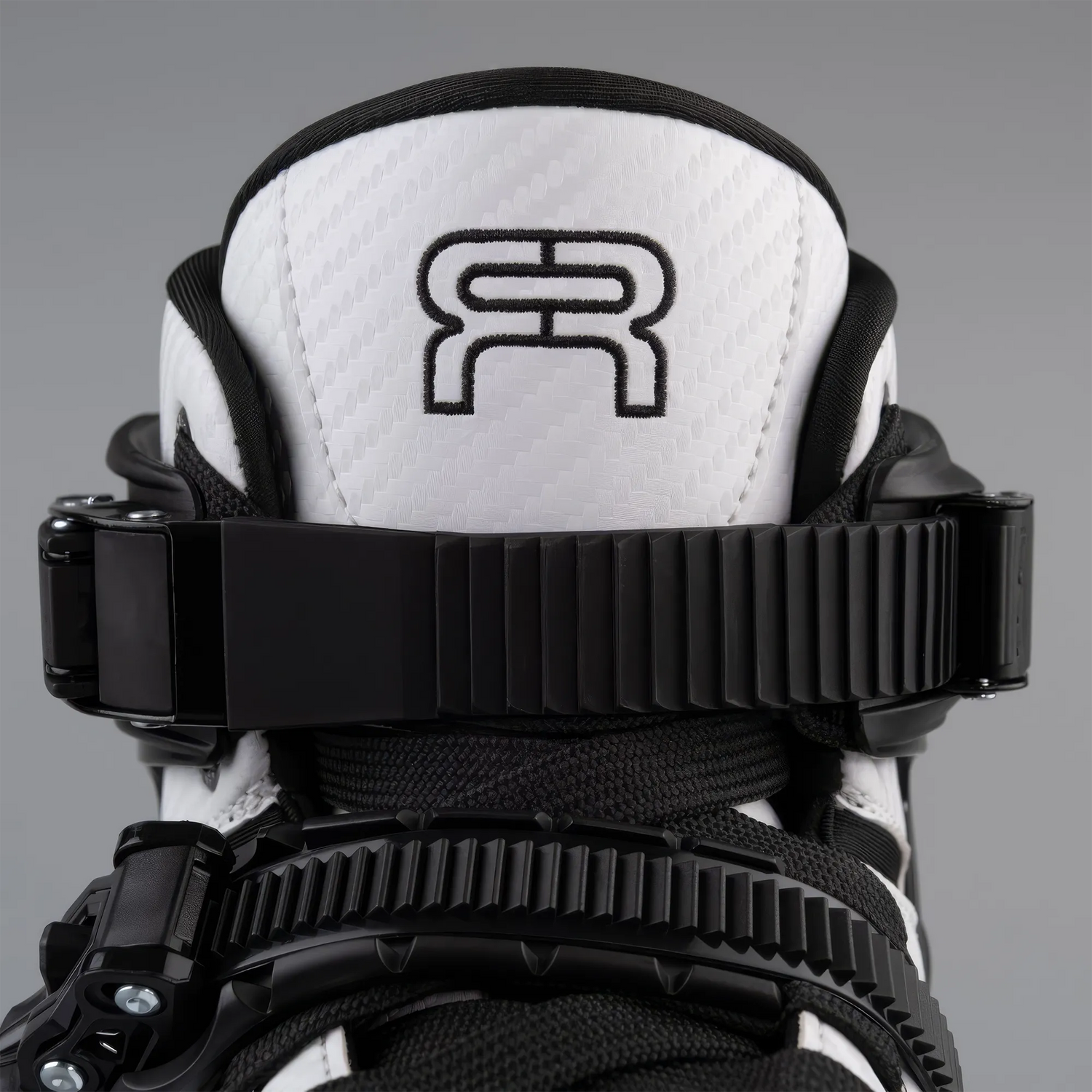 SKA25FRSK-SPIN-WH FR Skates FR Spin – White 2025 Edition | 165mm Dual Point Mounting | Slalom Skates | Urban & Freestyle Inlineskates Freeskates inline trick skaten Urban Inlineskates Freestyle Inlineskates Free Skates Slalom Skates Freestyle Inlineskates Freestyle Rollerblades Slalom Blades Urban Inlineskates Freeskates Fitness Inlineskates Inlineskates Sport Inline Skates Rollerblades Urban Inline Skating Urban Inline Skating Freeskates Trainng Skates Strecken Skates Trinity Skates Einsteiger Beginner Inl