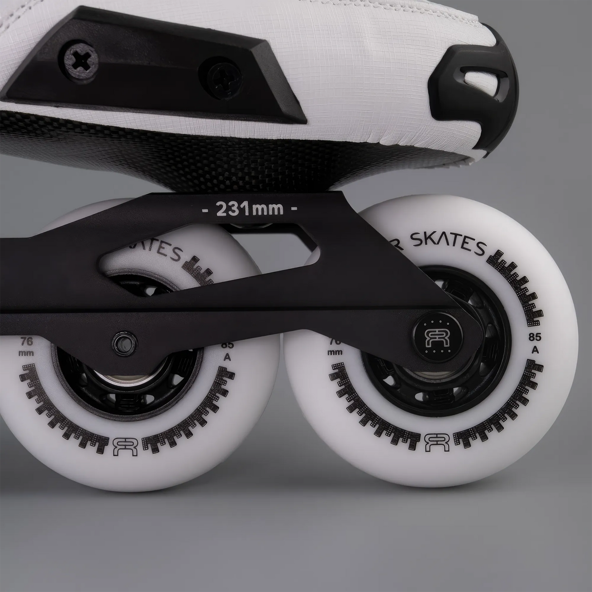 SKA25FRSK-SPIN-WH FR Skates FR Spin – White 2025 Edition | 165mm Dual Point Mounting | Slalom Skates | Urban & Freestyle Inlineskates Freeskates inline trick skaten Urban Inlineskates Freestyle Inlineskates Free Skates Slalom Skates Freestyle Inlineskates Freestyle Rollerblades Slalom Blades Urban Inlineskates Freeskates Fitness Inlineskates Inlineskates Sport Inline Skates Rollerblades Urban Inline Skating Urban Inline Skating Freeskates Trainng Skates Strecken Skates Trinity Skates Einsteiger Beginner Inl