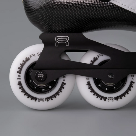 SKA25FRSK-SPIN-WH FR Skates FR Spin – White 2025 Edition | 165mm Dual Point Mounting | Slalom Skates | Urban & Freestyle Inlineskates Freeskates inline trick skaten Urban Inlineskates Freestyle Inlineskates Free Skates Slalom Skates Freestyle Inlineskates Freestyle Rollerblades Slalom Blades Urban Inlineskates Freeskates Fitness Inlineskates Inlineskates Sport Inline Skates Rollerblades Urban Inline Skating Urban Inline Skating Freeskates Trainng Skates Strecken Skates Trinity Skates Einsteiger Beginner Inl