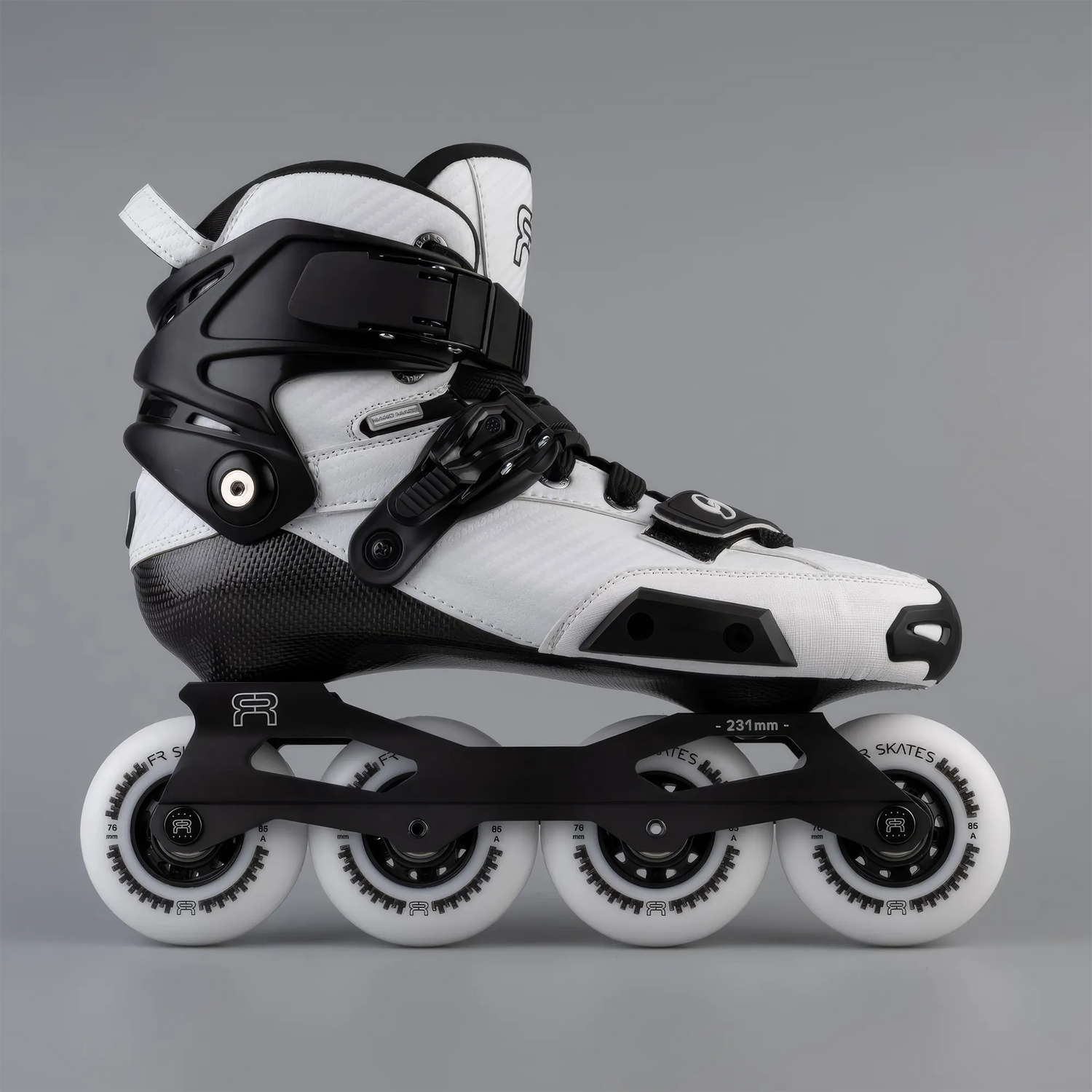 SKA25FRSK-SPIN-WH FR Skates FR Spin – White 2025 Edition | 165mm Dual Point Mounting | Slalom Skates | Urban & Freestyle Inlineskates Freeskates inline trick skaten Urban Inlineskates Freestyle Inlineskates Free Skates Slalom Skates Freestyle Inlineskates Freestyle Rollerblades Slalom Blades Urban Inlineskates Freeskates Fitness Inlineskates Inlineskates Sport Inline Skates Rollerblades Urban Inline Skating Urban Inline Skating Freeskates Trainng Skates Strecken Skates Trinity Skates Einsteiger Beginner Inl