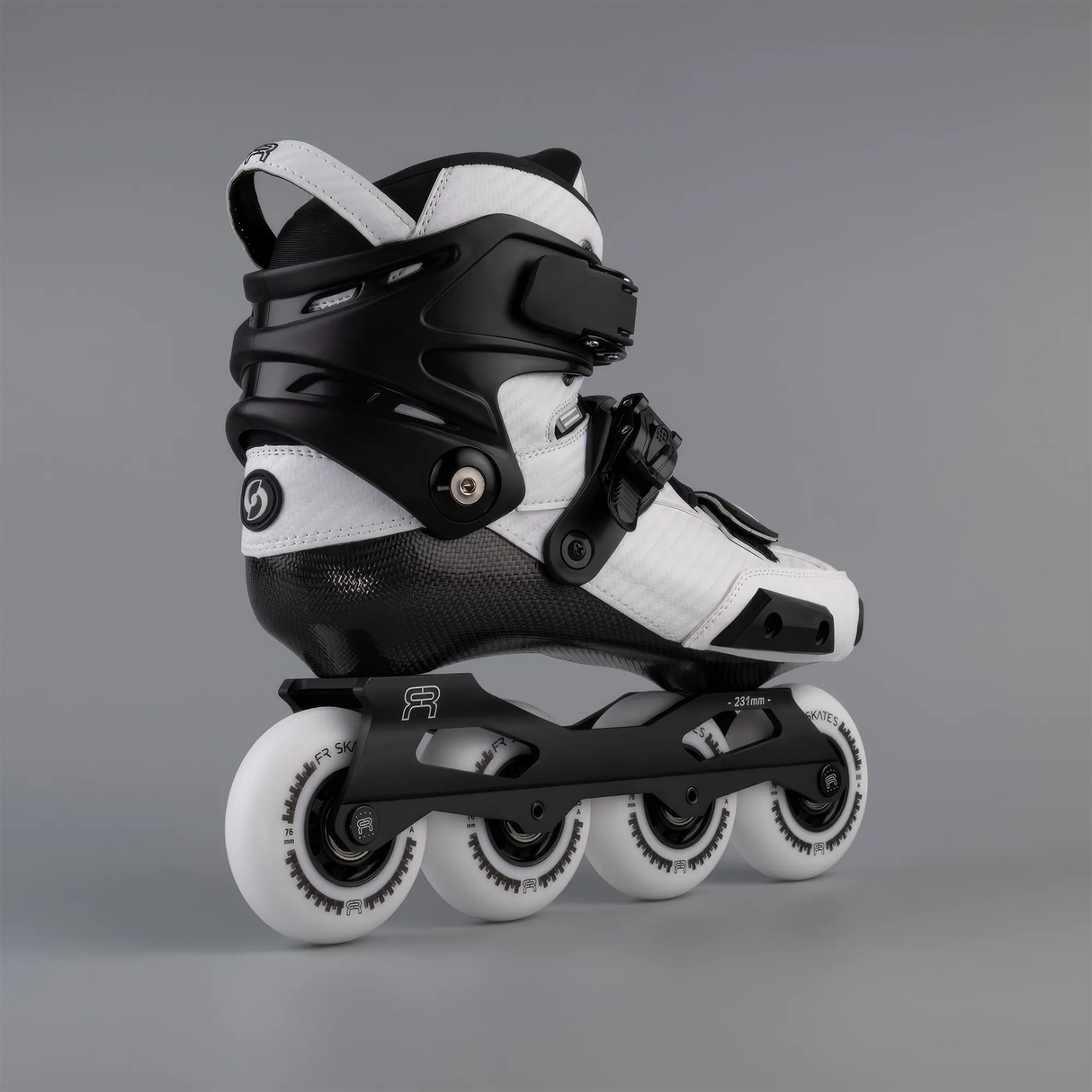 SKA25FRSK-SPIN-WH FR Skates FR Spin – White 2025 Edition | 165mm Dual Point Mounting | Slalom Skates | Urban & Freestyle Inlineskates Freeskates inline trick skaten Urban Inlineskates Freestyle Inlineskates Free Skates Slalom Skates Freestyle Inlineskates Freestyle Rollerblades Slalom Blades Urban Inlineskates Freeskates Fitness Inlineskates Inlineskates Sport Inline Skates Rollerblades Urban Inline Skating Urban Inline Skating Freeskates Trainng Skates Strecken Skates Trinity Skates Einsteiger Beginner Inl