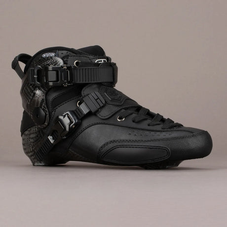 SKA25FRSKB-SLSP-BK FR Skates FR SL Speed Boot only – Black 2025 Edition | 165mm Dual Point Mounting | Slalom Skates | Speed & Freestyle Inlineskates Freestyle Slalom Skates Freestyle & Urban Inlineskates Fitness Inlineskates Inlineskates Sport Inline Skates Rollerblades Urban Inline Skating Urban Inline Skating Freeskates Trainng Skates Strecken Skates Trinity Skates Einsteiger Beginner Inlineskates Inliner Fitness Inliner City Skates Fitness Inliner Sport Skates Sport Inliner Rollerblades Rollerblading Lör