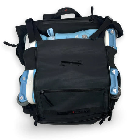 SKA40-BPG GROUND CONTROL GC Rolltop Backpack – Schwarz | Skaterucksack mit Halterungen für Inlineskates – Optimal für Aggressive Skates | Inline Skating Fitness Inline Skating Urban Inline Skating | Aggressive inline Skating | Lörrach Freiburg Basel Inliner Skateschule und Skateshop Weil am Rhein SkaMiDan Deutschland Germany
