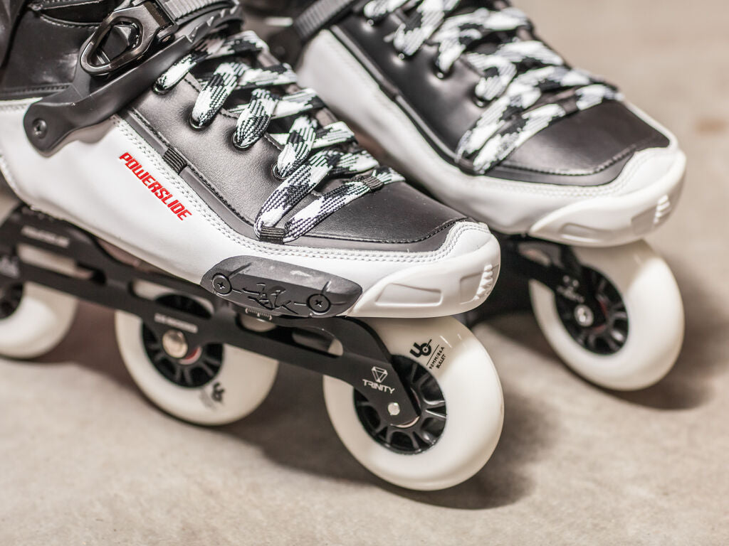 SKA406268/Piece UNDERCOVER Blank Team Wheels 90mm 86A | White | Urban Inline Rollen  Urban & Freestyle Inline Rollen Aggressive Inline Rollen | Fitness Inline Rollen für Inliner Stuntrollen Rollerblades Rollerblading Aggressive Inline Skating Aggressive Inline Skating Rollerblading Blading Inline Skating Inliner Skateschule und Skateshop Weil am Rhein SkaMiDan Lörrach Freiburg Basel Deutschland Germany