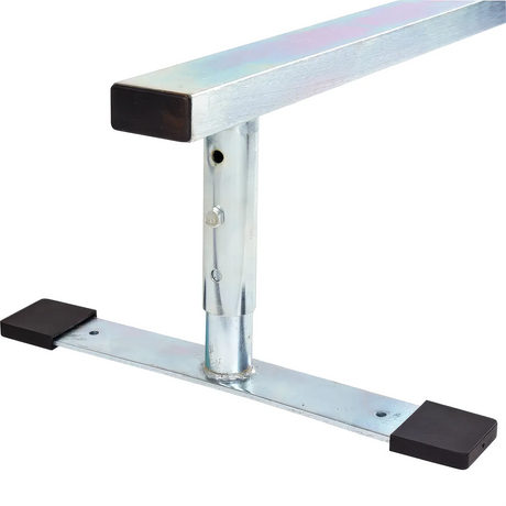 SKA50010/180cm RAMPAGE Grind Rail | Transportable Grindrail zum Üben deiner Grinds | Obstacles, Rampen, Rails & Zubehör skate rampe box obstacle hinderniss rail grindstange grindrail skaterail pipe straßenrampe portabel portable leicht stabil kicker springen sprungrampe skatepark  jump box skamidan weil am rhein freiburg basel lörrach deutschland schweiz