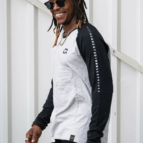 SKA50103 IQON Explore Longsleeve World | Black & Grey | Unisex | Clothing | Bekleidung  Inliner Sport Skates Sport Inliner Rollerblades Rollerblading Lörrach Freiburg Basel Inliner Skateschule und Skateshop Weil am Rhein SkaMiDan Deutschland Germany
