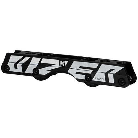 SKA800068 KIZER Team Fluid IV Black & White SL Antirocker Frames | Superfluid | Inkl. Antirocker Rollen | UFS | Antirocker Rahmen Aggressive Inline Frames | UFS | Aggressive Inlineskates Aggressive Inlineskates Aggressive Inline Skating Powerblading Schiene Frames Soulplates Soul Plate Aggressive Inline Frames Aggressive Inline Schienen Stunt Schienen Stunt Frames Flat Frames UFS Universal Frame System Rollerblade Frames Stunt Skating Spacer Inline Skating Inliner Skateschule und Skateshop Weil am Rhein Ska