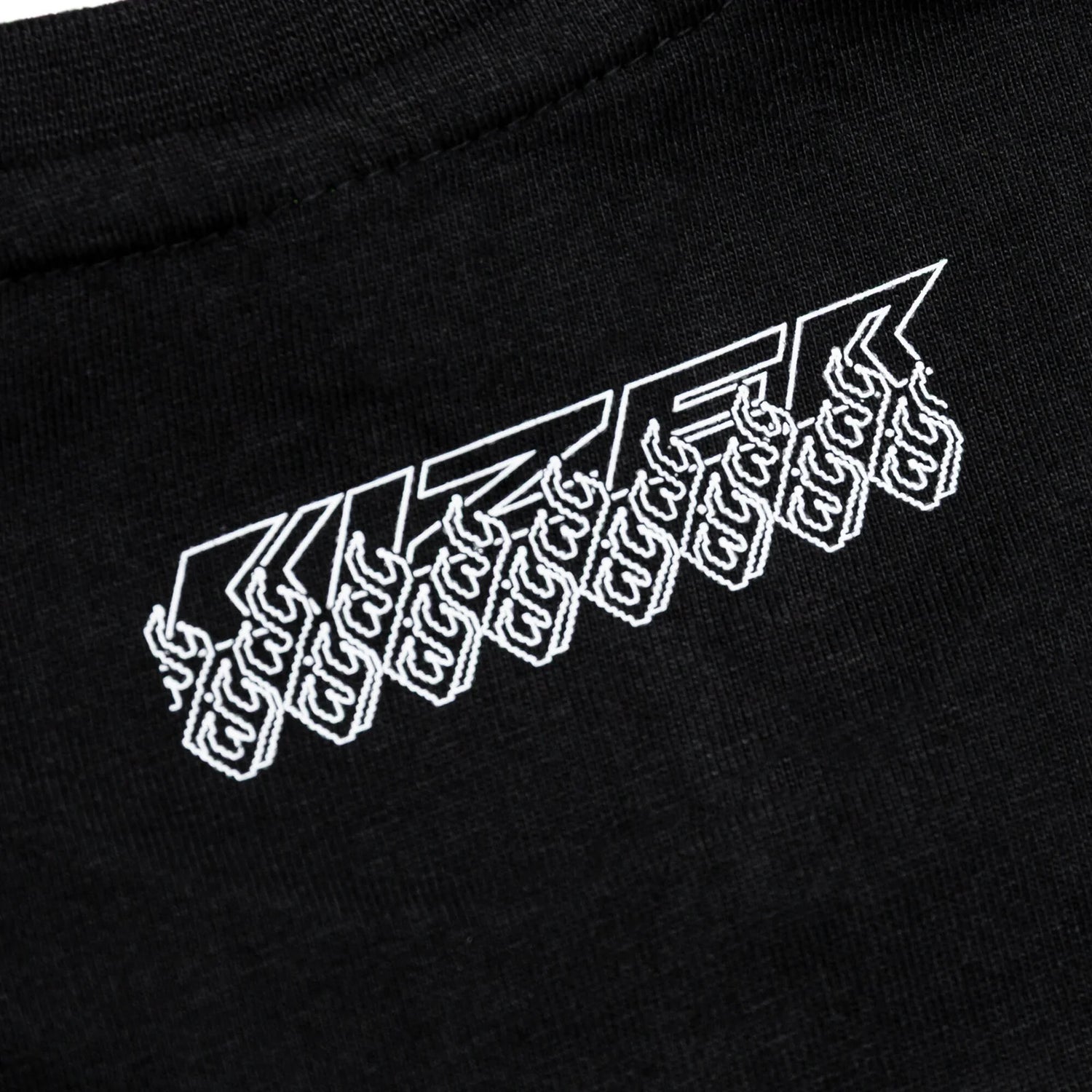 SKA800958 KIZER Hacker LongSleeve – Schwarz Weiß | Skate-Sleeve & Streetwear | 100% Baumwolle | 100% cotton SkaMiDan Merch Kids Children Bekleidung Clothing Clothes Skate Shirt Skate Gear Skating T-shirts pullover skate klamotten zum skaten inline skating roller skating rollerblading inlineskaten rollerbladen weil am rhein lörrach freiburg basel inliner sportbekleidung sportkleidung funktionskleidung Skating School Skateshop Skateschule Skaterladen Deutschland Germany