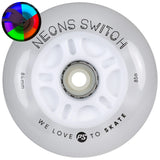 SKA905500/4-Pack POWERSLIDE Neons Switch LED Rollen – 84mm 85A | LED Rollen für Inlineskates | Leuchtrollen für das Inline Skating Inline Skating Rollerblading Inlineskaterollen Skating Wheels for Rollerblader  Rollen für Inlineskater Lörrach Freiburg Basel Inliner Richtige Größe right Size for Rollerblades Langhaltende Inlineskaterollen Longlasting Wheels for Rollerblading Skateschule und Skateshop Weil am Rhein SkaMiDan Deutschland Germany
