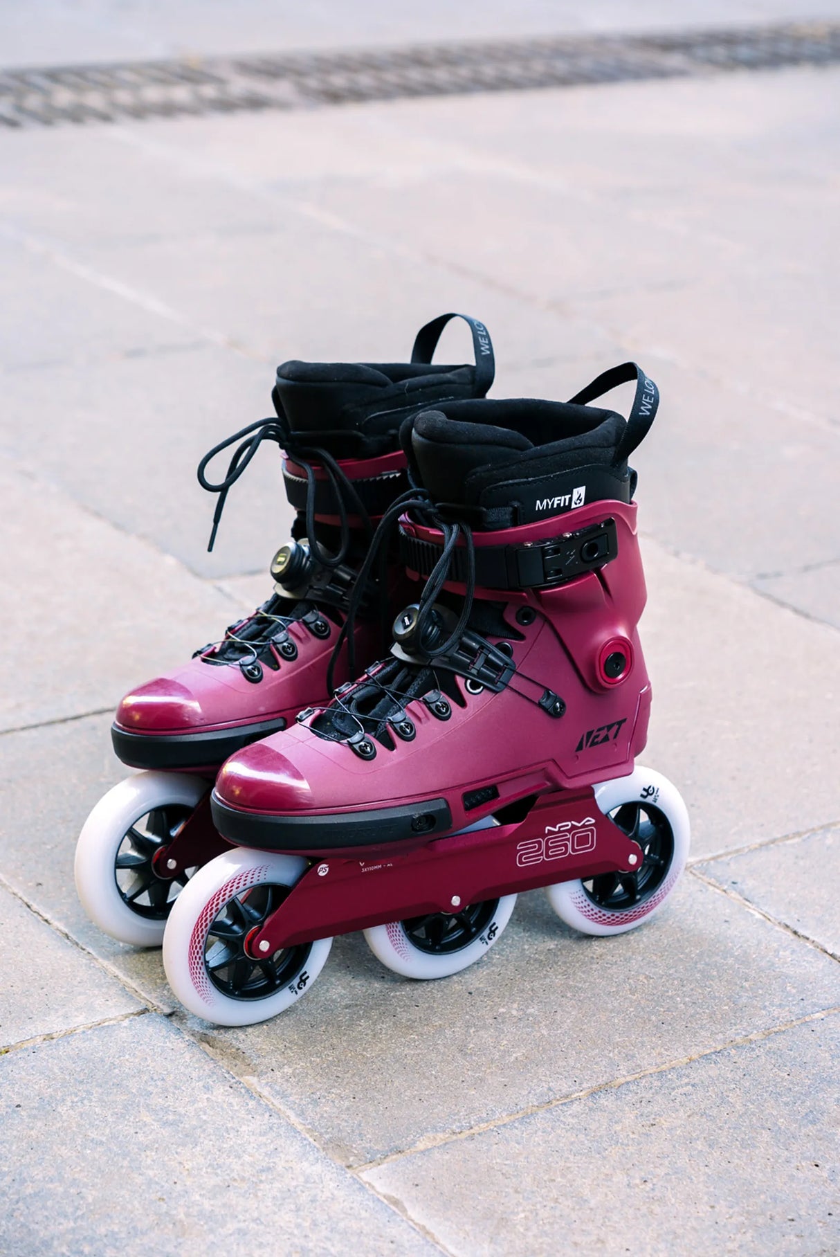 SKA908477 POWERSLIDE Next 110 PDS Merlot Premium – Dunkelrot | Trinity Mounting | Power Disc System | Urban Inlineskates Freeride Big wheels Free Skates Freeskates Inlineskates Fitness Inlineskates Inlineskates Sport Inline Skates Rollerblades Urban Inline Skating Urban Inline Skating Freeskates Trainng Skates Strecken Skates Trinity Skates Einsteiger Beginner Inlineskates Inliner Fitness Inliner City Skates Fitness Inliner Sport Skates Sport Inliner Rollerblades Rollerblading Lörrach Freiburg Basel Inliner