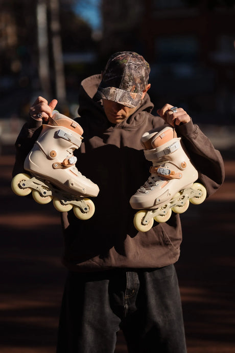 SKA908482 POWERSLIDE Zoom Pro 80 Sand FSK – Braun Beige | Trinity Mounting | Freeride & Urban Inlineskates freeskates free skate freeride city skates inliner rollerblades hardboot hardshell hartschalen skate skamidan weil am rhein deutschland lörrach freiburg basel skamidan skateshop