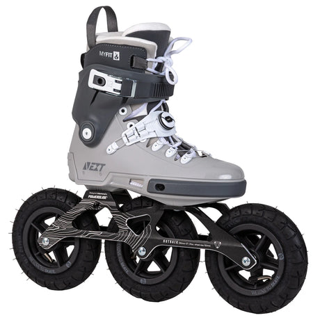 SKA908489 POWERSLIDE Next Outback 150 PDS – Grau Anthrazit – Luftbereifung | Trinity Mounting | Gravel, SUV & Offroad Inlineskates Nordic und Offroad Inline Skating Offroad Inline Skating Off-road inline skates offroad inliner SUV skates SUV Rollerblades SUV Inlnineskates SUV Air Wheels Air Rims Air Tire Off-Road Skating SUV Skating Off road inline skating off road blading Urban Inlineskate Fitness Inlineskates Inlineskates Sport Inline Skates Rollerblades Urban Inline Skating Urban Inline Skating Freeskate