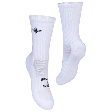 SKA910919 Swings Socks | Skating Socks | Skatesocken | Black White | 1-Paar Skating Socks Skate Socken Funktions Socken Funktion Socks Upgrade your Skate Verbessere dein Skate erlebnis Blasen vorbeugen Blister Protection Lörrach Freiburg Basel Inliner Skateschule und Skateshop Weil am Rhein SkaMiDan Deutschland Germany
