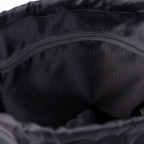 SKA910938 SWINGS Gym Bag Black | Stilvolle Sporttasche für das Skating Rucksack Rollerblades | Zubehör für Inline Skating | Inline Skating Fitness Inline Skating Urban Inline Skating | Aggressive inline Skating | Lörrach Freiburg Basel Inliner Skateschule und Skateshop Weil am Rhein SkaMiDan Deutschland Germany
