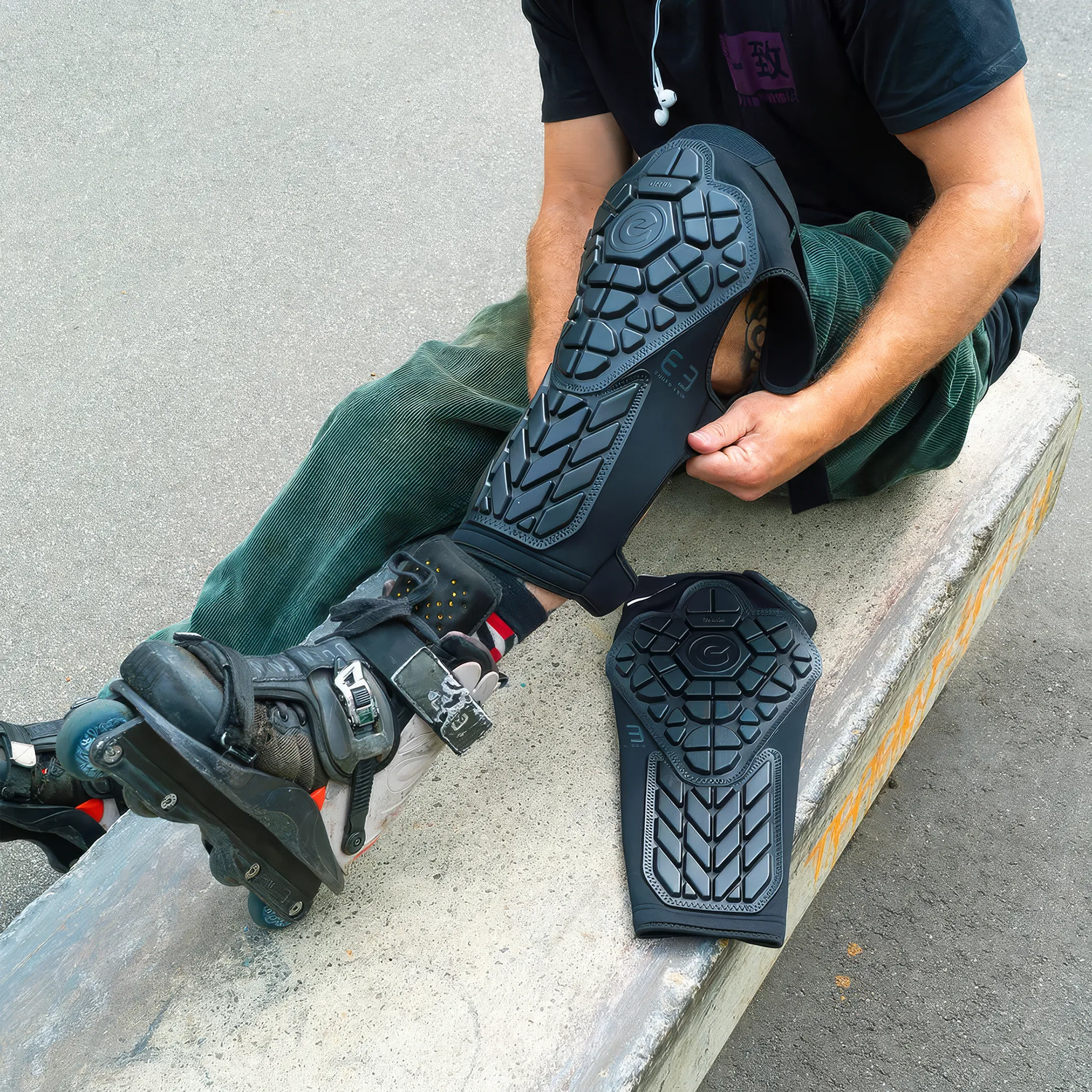 SKA920126 ENNUI ST Combo Pad Eugen Enin Pro | Schlanke und atmungsaktive Knieschützer mit Scheinbeinschoner – Knieschoner & Schienbeinschoner in einem shin guards knee pads knee guards komfortable Knieschützer ohne Kappe Knieschoner Protectors protection Schlank Dünn Slim set Protection proection protectors Protectors Protection Protective gear Saftey gear Skating inline skating rollerblading Inline Skates inline skating fitness skating fitness skates rollerblades rollerblading Lörrach Freiburg Basel Inline