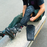 SKA920126 ENNUI ST Combo Pad Eugen Enin Pro | Schlanke und atmungsaktive Knieschützer mit Scheinbeinschoner – Knieschoner & Schienbeinschoner in einem shin guards knee pads knee guards komfortable Knieschützer ohne Kappe Knieschoner Protectors protection Schlank Dünn Slim set Protection proection protectors Protectors Protection Protective gear Saftey gear Skating inline skating rollerblading Inline Skates inline skating fitness skating fitness skates rollerblades rollerblading Lörrach Freiburg Basel Inline