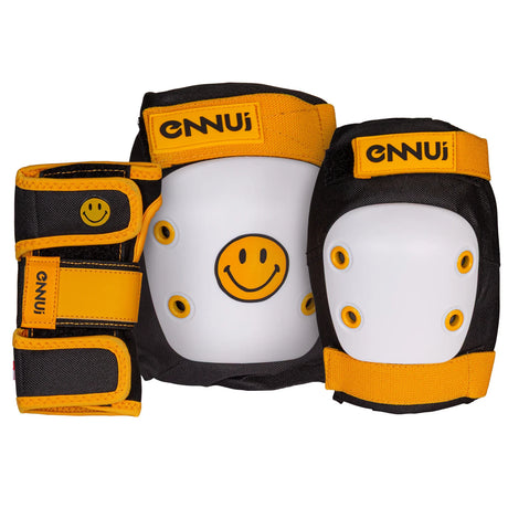 SKA920137 ENNUI ST Smiley Protective Set – Kids Schonerset für den Actionsport | Kinder Schützerset Schoner für Kunder Schützer Kinder Kids Protektoren Kids Protection Kids Pads Action Sport Inline Scooter Skateboard BMX Roller Skates Rollschuhe skates Lörrach Freiburg Basel Inliner Skateschule und Skateshop Weil am Rhein SkaMiDan