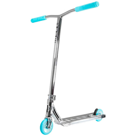 SKACRE-CL1-TC CORE CL1 Stunt Scooter Pro – Türkis Chrome Turoquise | Stunt Roller für Fortgeschrittene und Profis | Trickroller für den Skatepark Stunt Scooter Kicker Trottinett Scootering Soots Scootworld SkaMiDan Weil am Rhein Basel Lörrach Freiburg Schweiz Deutschland Switzerland Germany Bale Skatepark Roller Stunt Roller Tretroller Action Scooter Kinder Roller Kids Children Stunts Park Trick Scooter