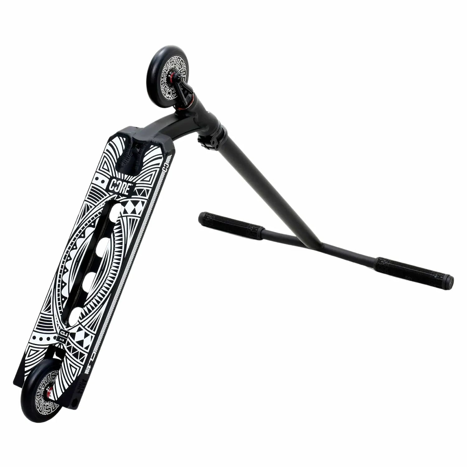 SKACRE-CL1 CORE CL1 Stunt Scooter Pro – Schwarz Black | Stunt Roller für Fortgeschrittene und Profis | Trickroller für den Skatepark Stunt Scooter Kicker Trottinett Scootering Soots Scootworld SkaMiDan Weil am Rhein Basel Lörrach Freiburg Schweiz Deutschland Switzerland Germany Bale Skatepark Roller Stunt Roller Tretroller Action Scooter Kinder Roller Kids Children Stunts Park Trick Scooter