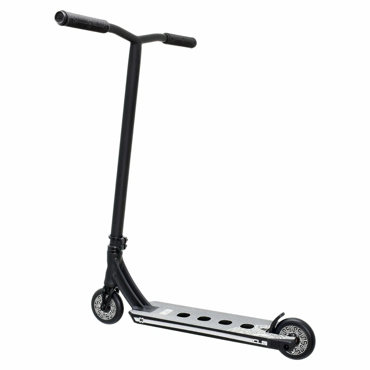 SKACRE-CL1 CORE CL1 Stunt Scooter Pro – Schwarz Black | Stunt Roller für Fortgeschrittene und Profis | Trickroller für den Skatepark Stunt Scooter Kicker Trottinett Scootering Soots Scootworld SkaMiDan Weil am Rhein Basel Lörrach Freiburg Schweiz Deutschland Switzerland Germany Bale Skatepark Roller Stunt Roller Tretroller Action Scooter Kinder Roller Kids Children Stunts Park Trick Scooter
