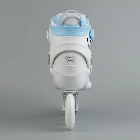 SKAFRSK-NEO190-LZ FR Skates Neo 1 – LZ Promodel – White Blue – Linda Zhu | 165mm Dual Point Mounting | Urban & Freestyle Inlineskates Slide Inline Skates Rollerblades Urban Inline Skating Freeskates Trainng Skates Strecken Skates Trinity Skates Einsteiger Beginner Inlineskates Inliner Fitness Inliner City Skates Fitness Inliner Sport Skates Sport Inliner Rollerblades Rollerblading Lörrach Freiburg Basel Inliner Skateschule und Skateshop Weil am Rhein SkaMiDan Deutschland Germany