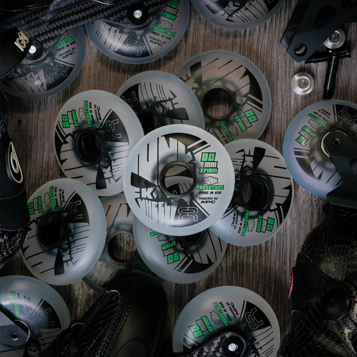 SKAFRWL-JFS80-NL-BK-XF/4-Pack FR SKATES Junk Freestyle MPC Wheels 80mm X-Firm | 4-Pack | Elite Freestyle Slalom Inline Rollen Rollerblading Wheels Inline Skating Rollerblading Inlineskaterollen Skating Wheels for Rollerblader  Rollen für Inlineskater Lörrach Freiburg Basel Inliner Richtige Größe right Size for Rollerblades Langhaltende Inlineskaterollen Longlasting Wheels for Rollerblading Skateschule und Skateshop Weil am Rhein SkaMiDan Deutschland Germany
