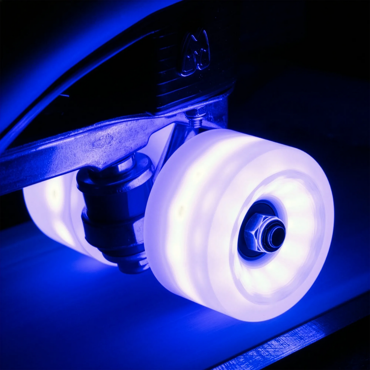 SKAMoxCosmo/PurpleHaze/4-Pack MOXI Cosmo Glow Wheels – 62mm x 32mm 80A | LED Rollen für Rollschuhe in verschiedenen Farben | Leuchtrollen | Dance & Lifestyle Roller Skating | Park Rollschuhe Park Quad Skates Chaya Plates Roller Skates Aggressive Quad Skates Park Rollschuhe Lifestyle Rollschuhe Lifestyle Roller Skates Skaterpark Stunt Rollschuhe Rollschuhe Roller Skates Roller Skates Lifestyle Roller Skates Rollschuhe Park Tanz Rollschuhe Barbie Park Quad Skates Roller Skates Lifestyle Rollschuhe Skatepark R