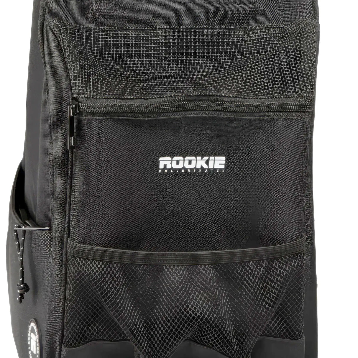 SKARKE-BAG-0110 ROOKIE Bag Classic 78 – Klassische Skatetasche für Rollschuhe und Zubehör | Zubehör & Taschen für das Rollschuhlaufen Tasche für Rollschuhe Rucksack für Rollschuhe Rollerskates Quads Rollschuhhalterung Rollschuhtasche Rollschuhrucksack Rollerskates Tasche Roller Skates Rucksack Backpack Bag Quad Bag Top SkaMiDan Skateshop Weil am Rhein Deutschladn Germany Skating School & Skateshop Skateschule Skaterladen
