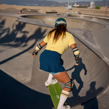 SKATRI-PSH TRIPLE EIGHT Skortsaver Grl Swrl Signature Bumsaver – Blau | Crash Pants mit Rock, speziell für Mädchen und Frauen – Skate Shorts Schutzhose Schützer Schoner Inliner Schoner Inline Schützer protectors skate Skate Schützer Inliner Schützer Schutzausrüstung protection Schlank Dünn Slim inline skating inliner inlineksaten rollerbladen rollerskaten Inlineskates Rollerblades Fitness Skates Slalom Skates rollerblades rollerblading inline skating Lörrach Freiburg Basel Inliner Skateschule und Skateshop 