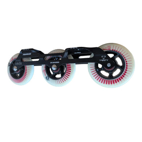SKAWÜH9030 POWERSLIDE Trinity Nexus Rocker Frame + Spinner Wheels 3x90mm 88A | 235mm | Freestyle Inline Skating | Urban Inline Skating | Urban Inline Skating Frames Rahmen für inline Skates Frames for inline Skating Urban Inline Skating Frames Inliner Rahmen für das urbane Gelände Lörrach Freiburg Basel Inliner Skateschule und Skateshop Weil am Rhein SkaMiDan Deutschland Germany
