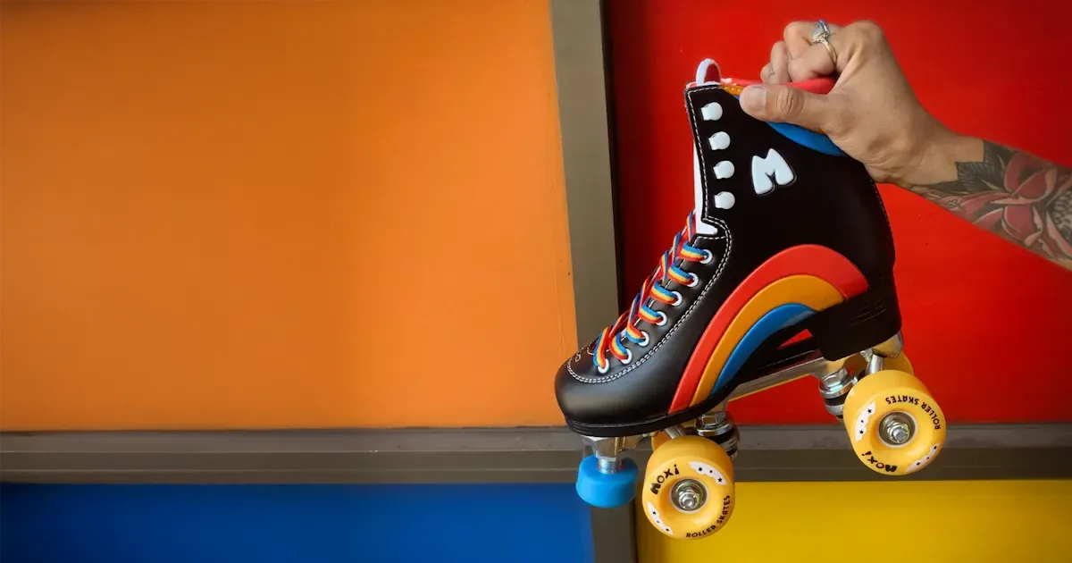 MOXI Rainbow Rider Roller Skates – Black | Moxi Skates – SkaMiDan